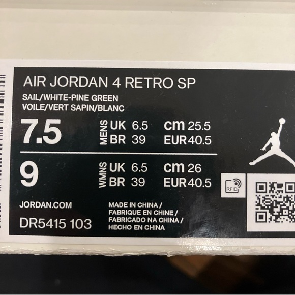 Air Jordan 4 Retro SP brand new original box worn one time main image 5